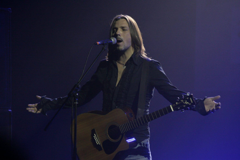 "Виной всему - алкоголь": известный автор украинских хитов тяжело болен