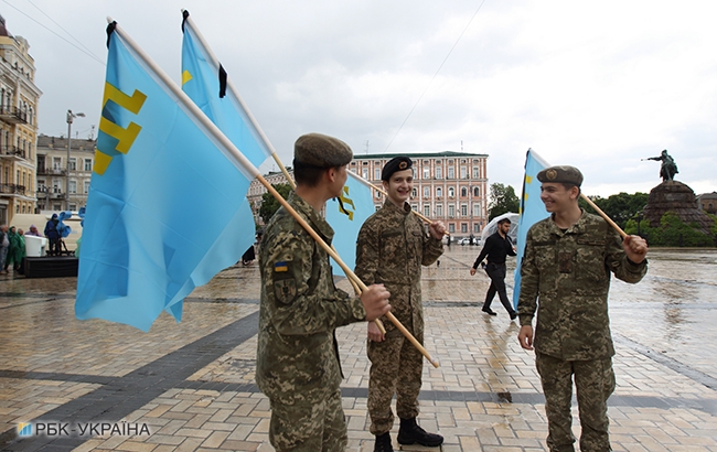 У Києві пройшов Вечір-реквієм пам'яті жертв депортації кримських татар (фоторепортаж)