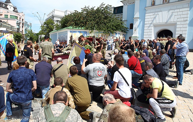 В Киеве простились с погибшим бойцом ООС (фоторепортаж)