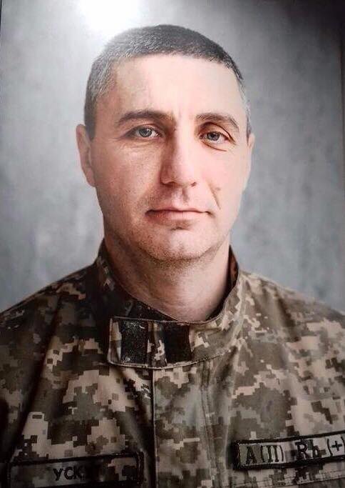 &quot;Віддав усе&quot;: в мережі розповіли зворушливу історію бійця ЗСУ, який пожертвував будинком (фото)