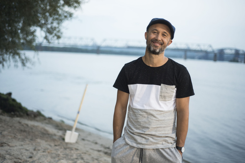 "У меня началась паника": Сергей Бабкин рассказал о ЧП накануне съемок в фильме Зеленского