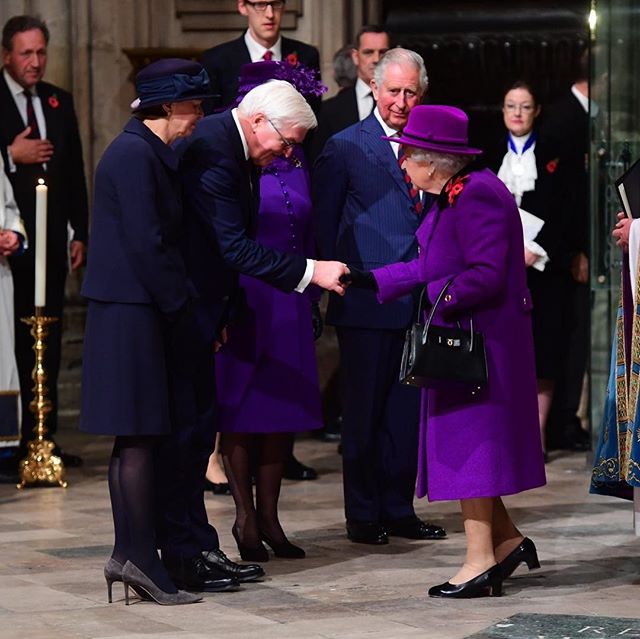 Принци Вільям і Гаррі з дружинами відвідали службу в честь 100-річчя закінчення Першої світової війни