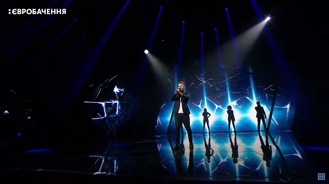 LAUD (Влад Каращук) с песней "Waiting"