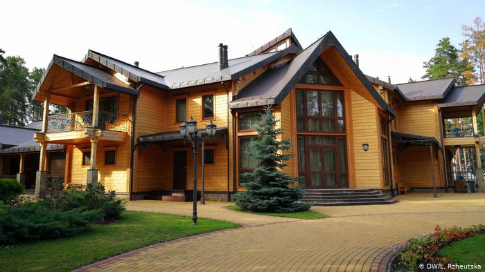 Стала відома подальша доля шикарної резиденції Януковича