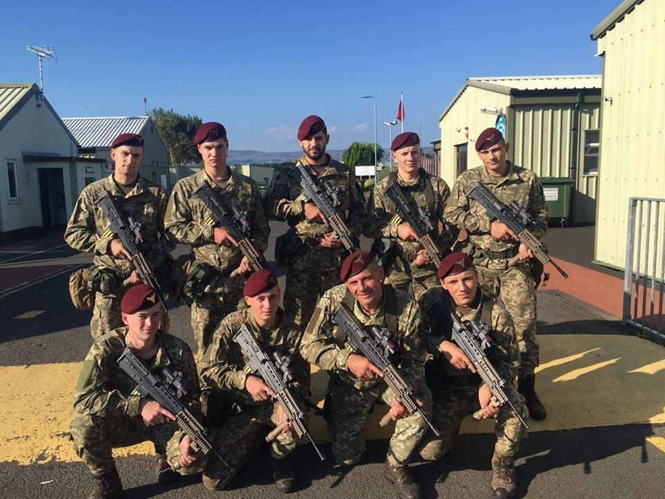 Украинские десантники заняли второе место на соревнованиях в Великобритании