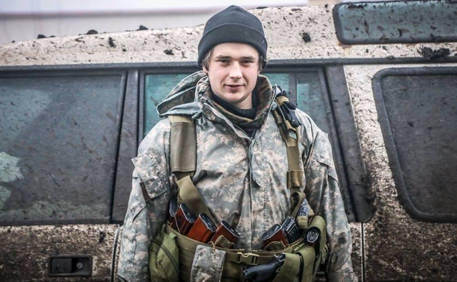 &quot;Втік зі школи на Майдан&quot;: розповіли героїчну історію українського бійця