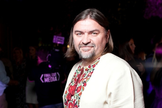 Олесь Санін