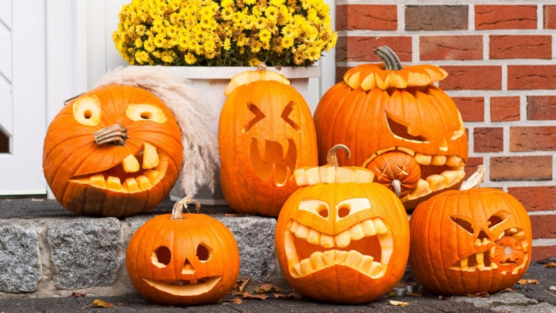 Тыква на Хэллоуин: вырезаем, рисуем, зажигаем. Лучшие идеи