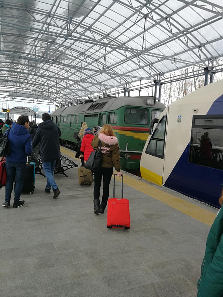 &quot;Стыд и позор&quot;: Бориспольский экспресс снова сломался