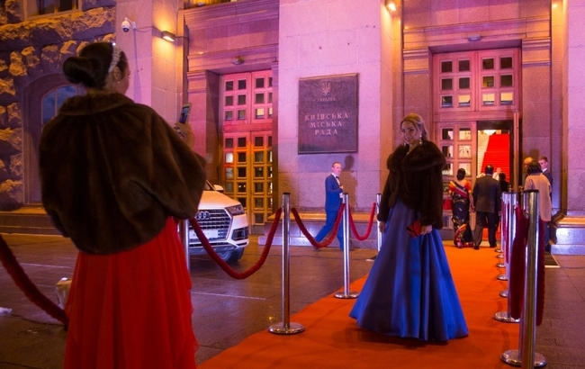 В Киеве состоялся Венский бал: опубликованы первые фото