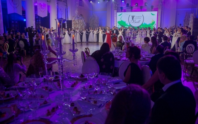 В Киеве состоялся Венский бал: опубликованы первые фото