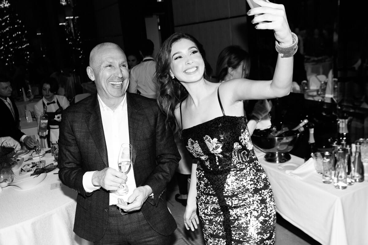 Ярославский отпраздновал Новый Год в своем Kharkiv Palace 5* c соратником по Евро-2012