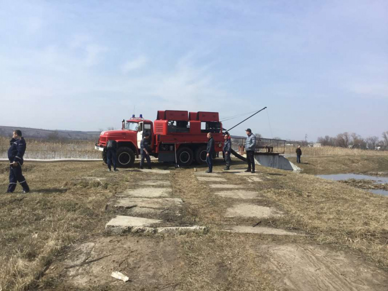 Частина Луганської області може опинитися під водою (ФОТО)