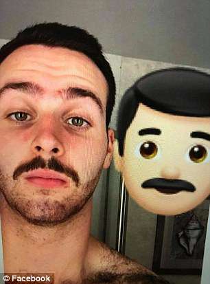 Колишній студент вимагає 6 млн доларів від дівчини, яка звинуватила його у зґвалтуванні