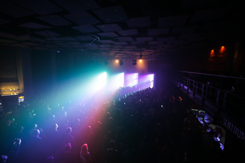 С балетом и невероятным световым шоу: в Киеве состоялся концерт группы The Erised (фото)