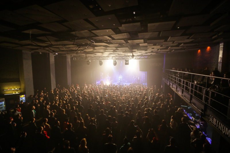 С балетом и невероятным световым шоу: в Киеве состоялся концерт группы The Erised (фото)