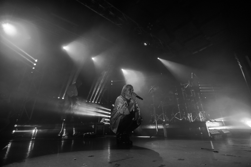 С балетом и невероятным световым шоу: в Киеве состоялся концерт группы The Erised (фото)