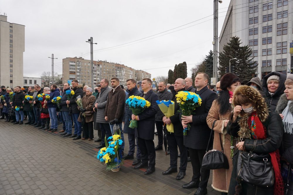 У містах України яскраво та незвично відзначили день народження Бандери: як це було