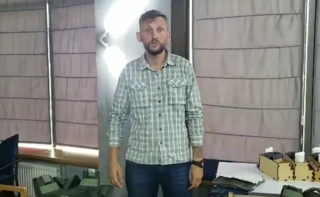 Стрибай на авто з Путіним: ветеран АТО розповів про напад на Порошенка та "підірвав" мережу
