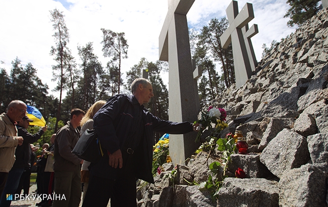 В Быковне почтили память жертв политических репрессий (фото)