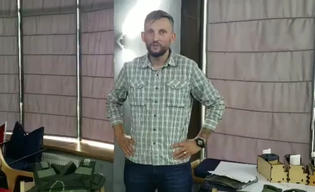 Стрибай на авто з Путіним: ветеран АТО розповів про напад на Порошенка та "підірвав" мережу