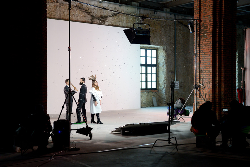 Понад 200 тис. переглядів: KAZKA сколихнула мережу кліпом на пісню "Дива"