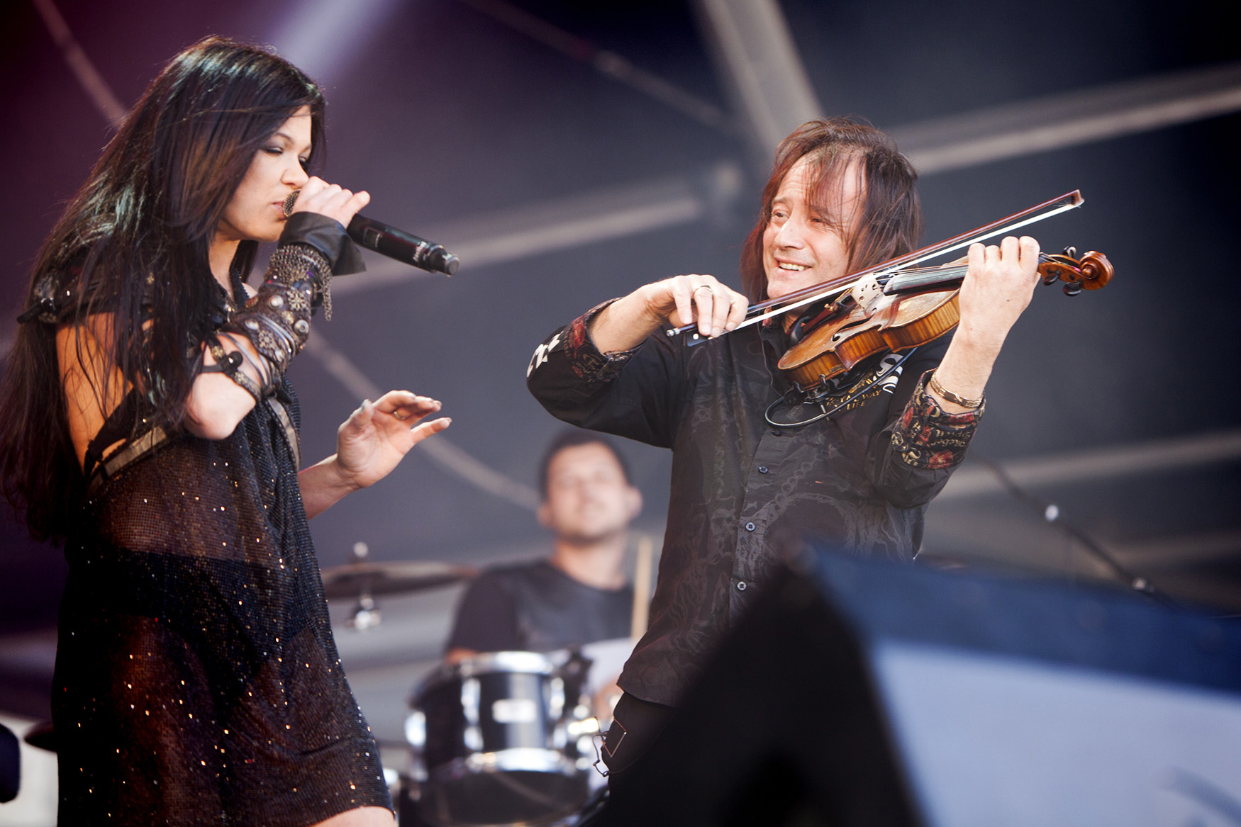 Руслана &quot;зажгла&quot; в фан-зоне Евровидения 2018 в Лиссабоне (фото, видео)