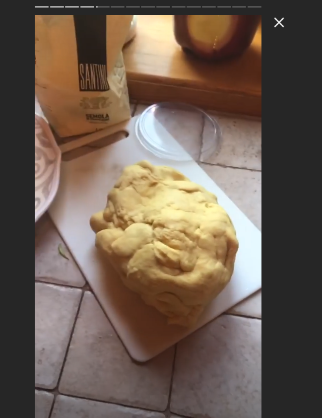 Оля Полякова показала, как приготовить итальянские равиоли с цветками цуккини