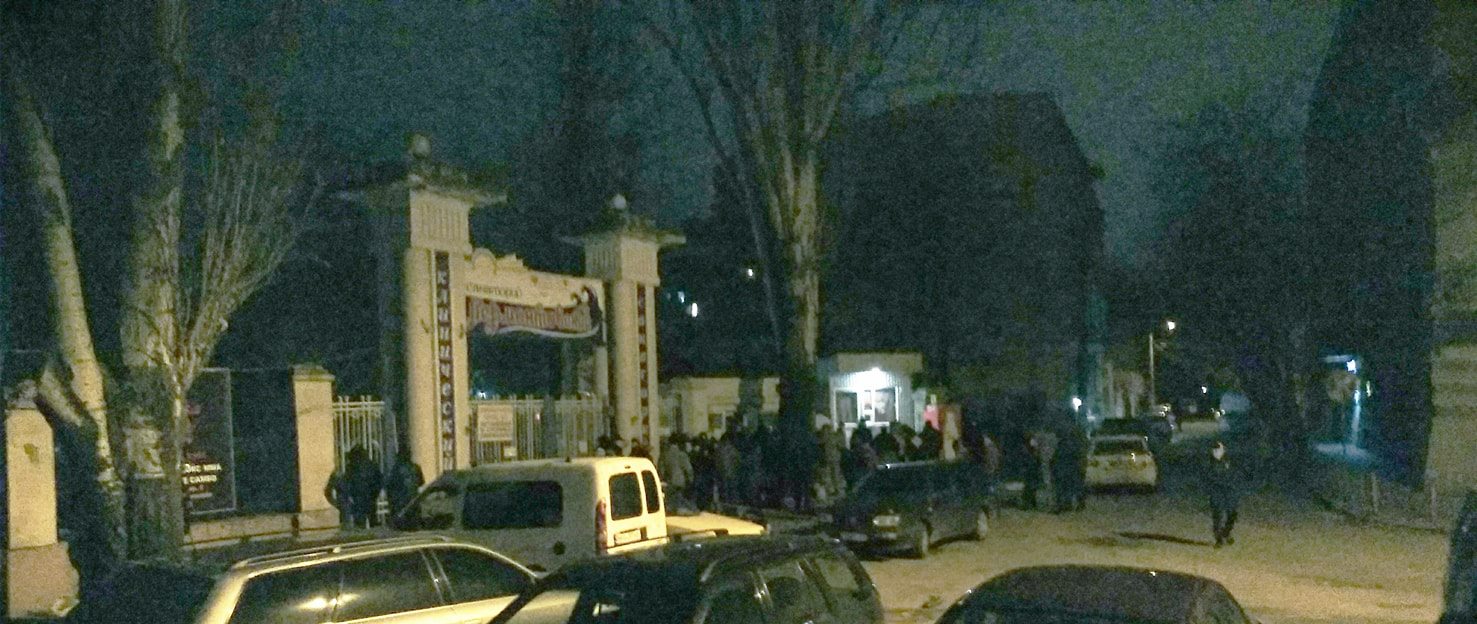 Всех пациентов выкинули на улицу: детали скандала в Одессе
