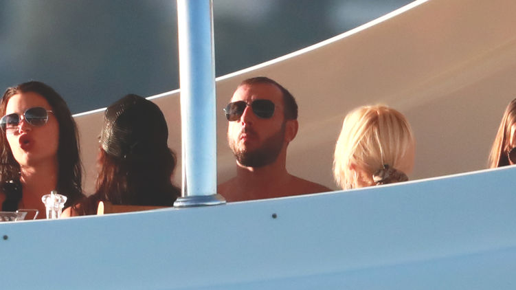 Нардеп Рыбалка получил звание &quot;тусовщика года&quot;