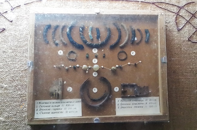 Прикраси IX-XIII століть, Богуслав