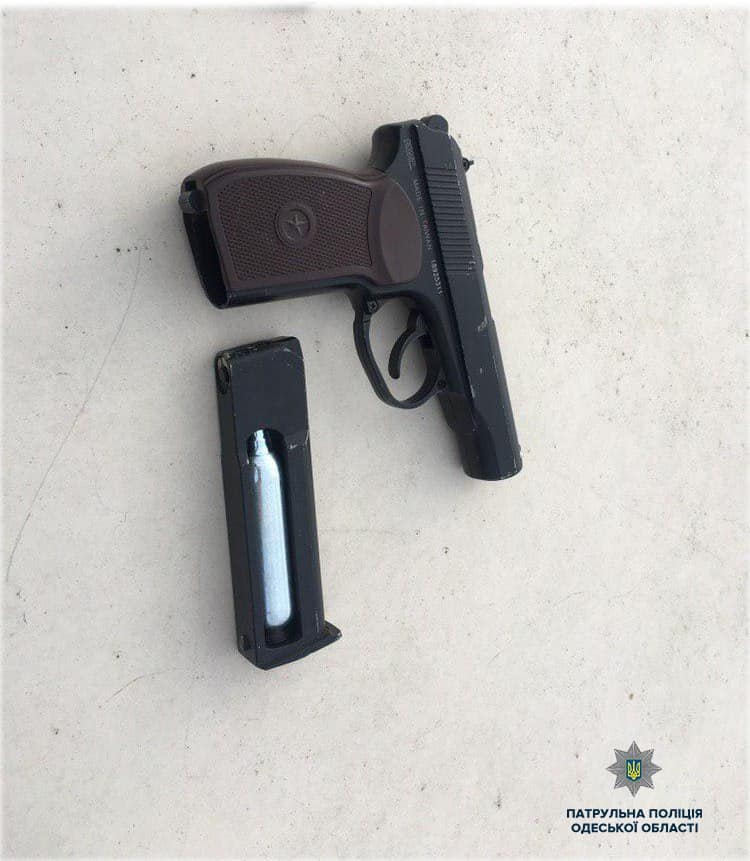 Тир на могилах: детали странного происшествия в Одессе