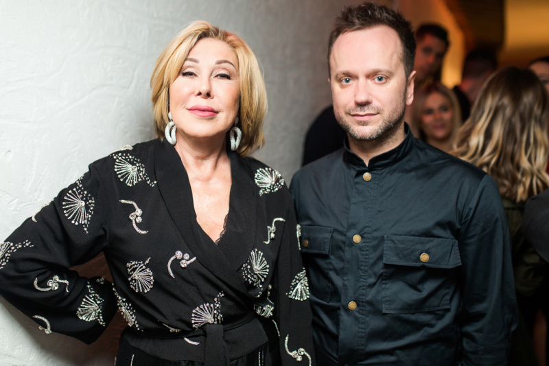 Два банкети за вечір: Успенська виступила в Києві (фото, відео)