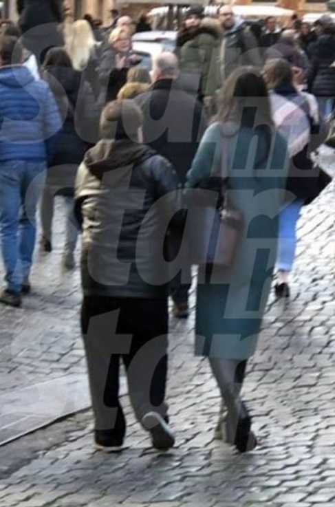 Потянуло на брюнеток: Цекало снова застукали с любовницей (фото)