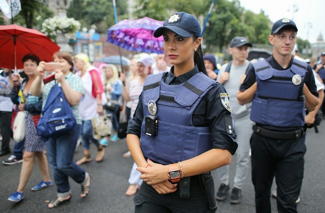 Полицейская Киева Людмила Милевич