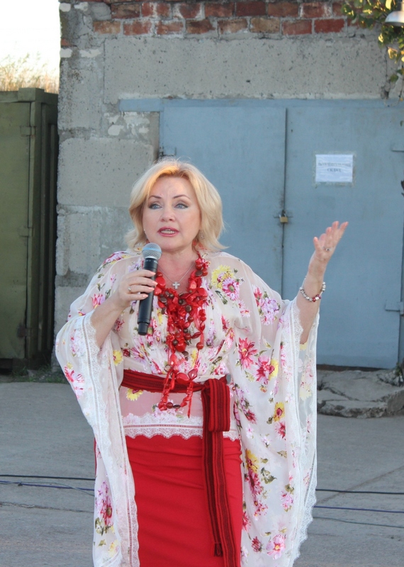 Народна артистка Білозір заявила, що Самойлову потрібно пустити на Євробачення 2017