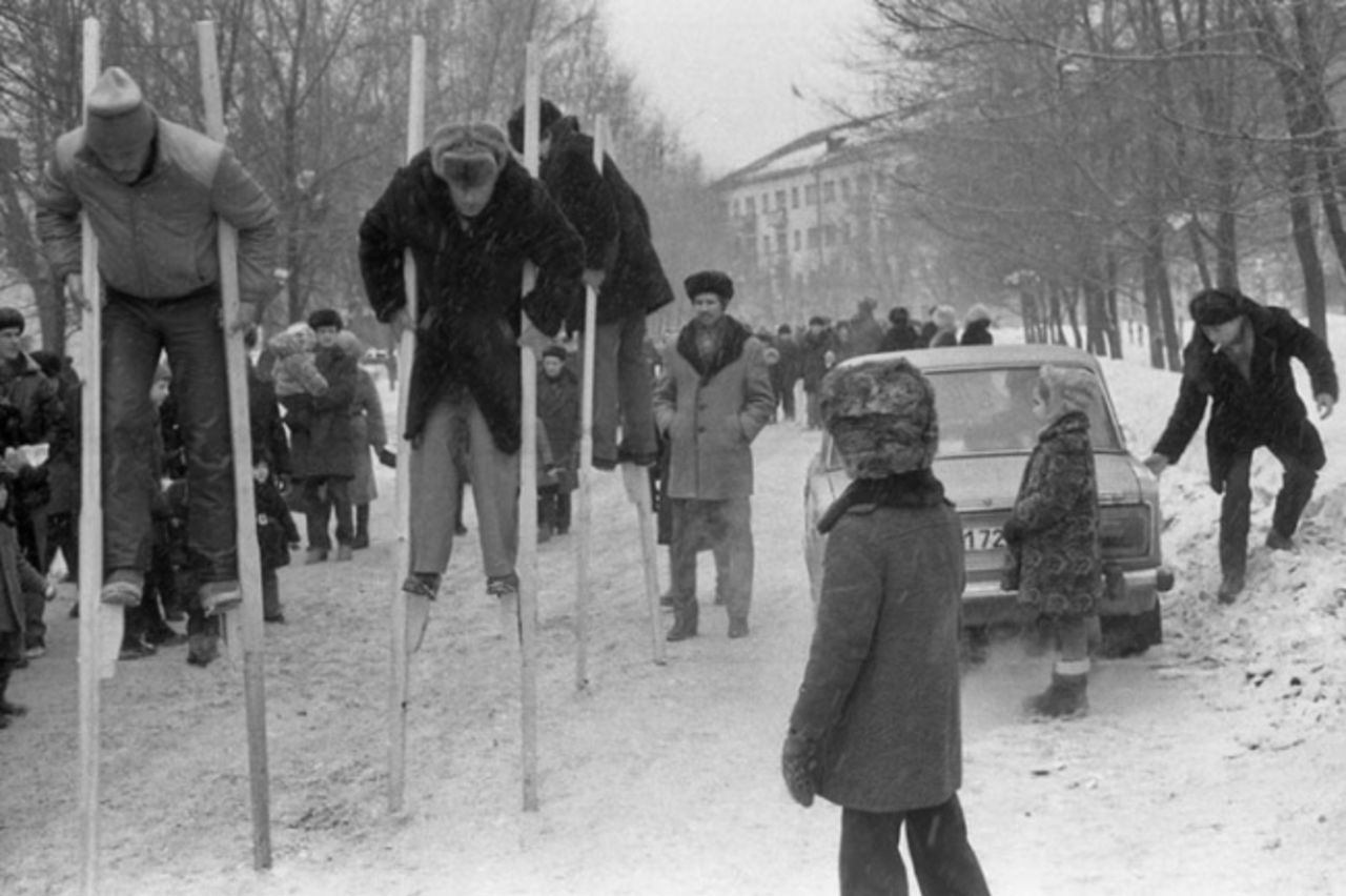 Появились запрещенные фото, на которых показана реальная жизнь в СССР