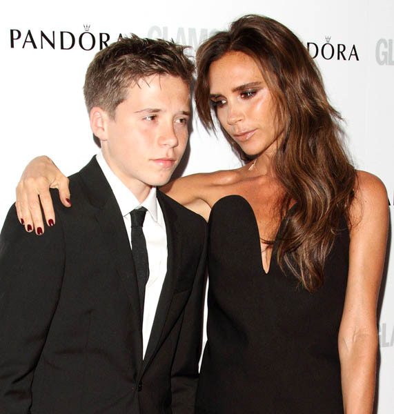 Вікторія Бекхем збирається найняти сина в якості співробітника свого бренду