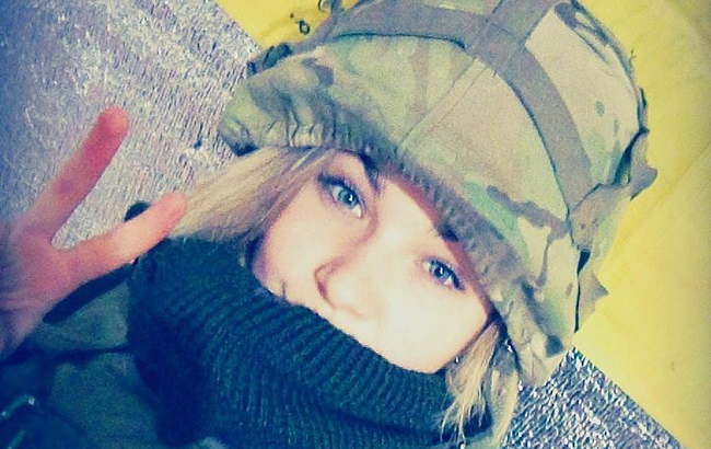 "Должны были ехать на свадьбу, а приехали на похороны": сослуживцы рассказали о погибшей в АТО медсестре