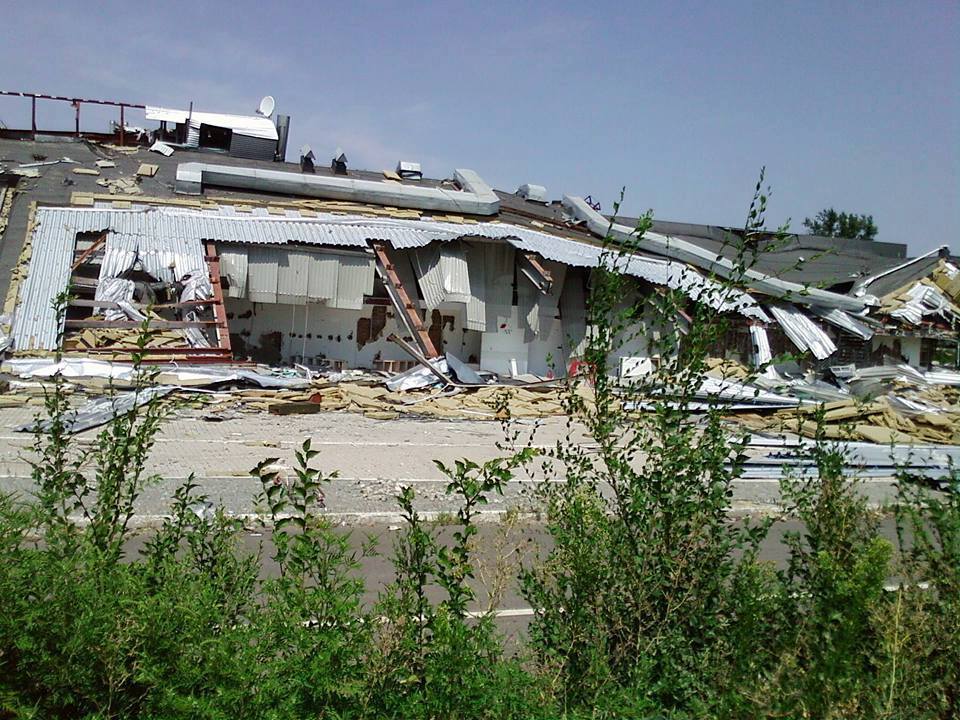 Блогер показал упадок оккупированного Донецка на примере автосалонов