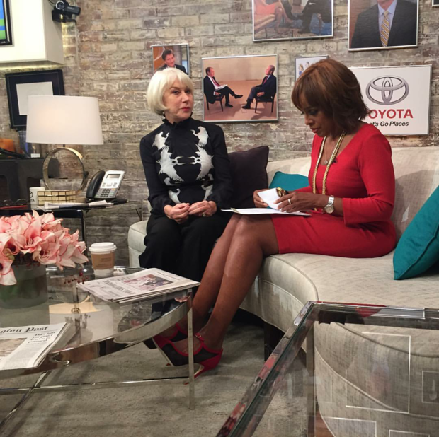 Обладательница премии "Оскар" появилась на публике в наряде украинского дизайнера