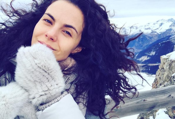 Настя Каменских без макияжа показала "лучший отдых" в Куршевеле