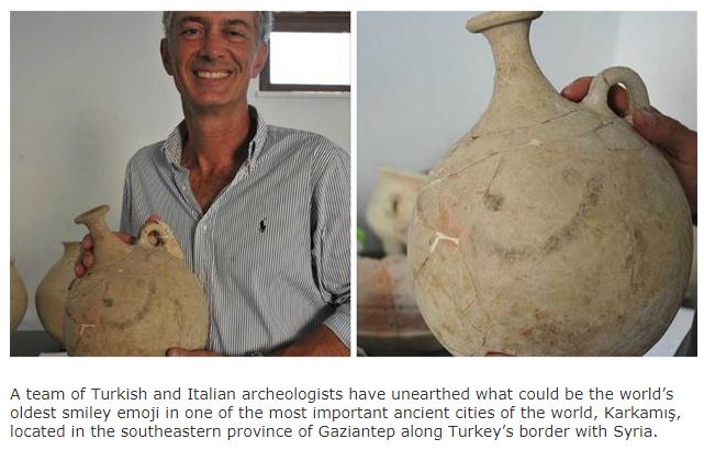В Турции обнаружили самый древний смайлик на планете