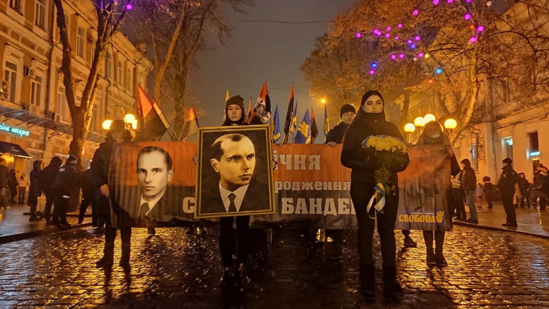 У містах України яскраво та незвично відзначили день народження Бандери: як це було