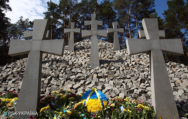 В Быковне почтили память жертв политических репрессий (фото)