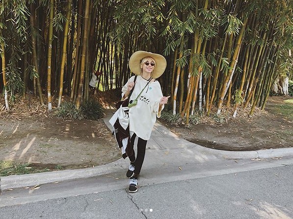 Беременную Лободу перепутали с голливудской поп-звездой (фото)