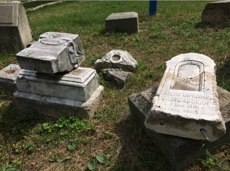 "Мене аж розпирає від цієї новини": розповідь блогера про українське селище сколихнула мережу (фото)