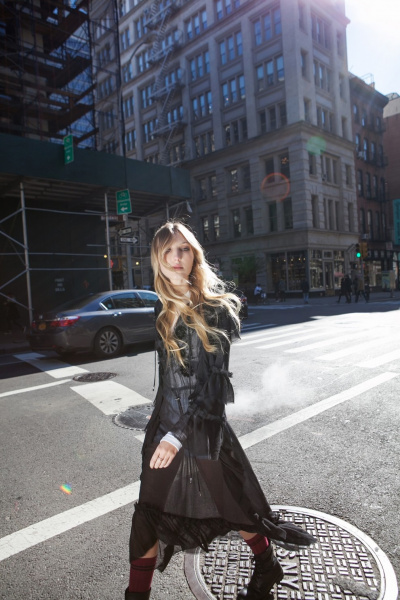 Внучка музыканта из The Rolling Stones стала лицом украинского бренда