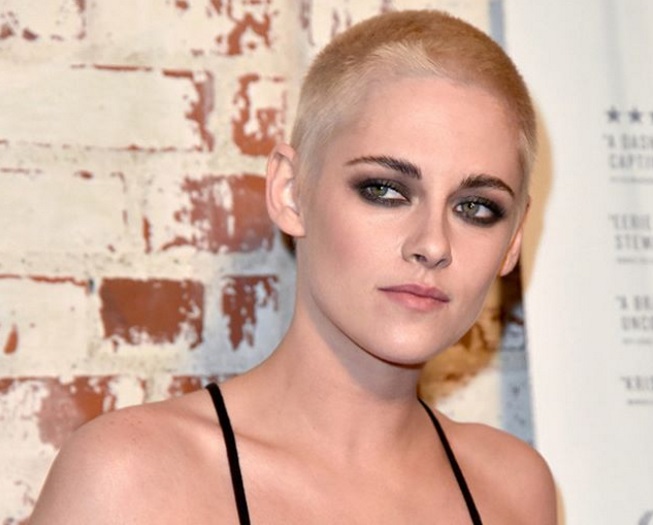 Кристен Стюарт рассказала, зачем подстриглась "под мальчика"