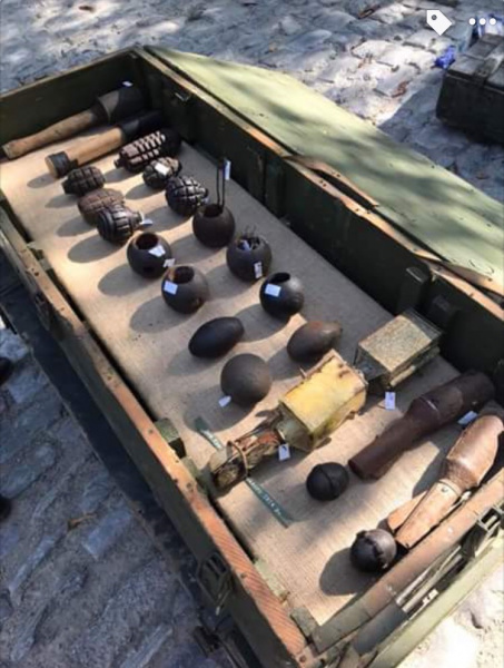 Особенно понравилось детям: саперы в честь Дня Независимости продемонстрировали современное оборудование (фото)